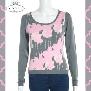 TOCCA Chic Gray/Pink Abstract Scoop Neck Sweater